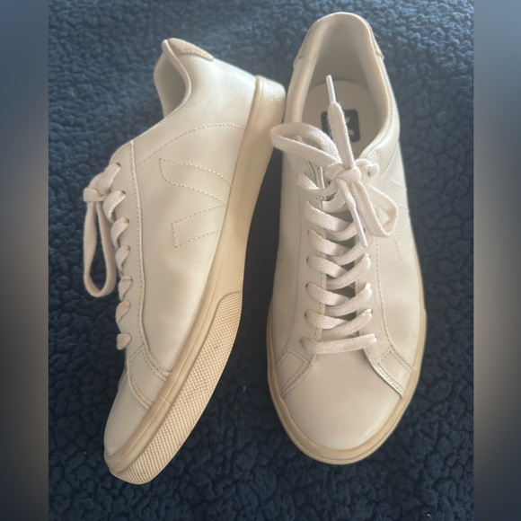 Veja Esplar sneakers shoes size 9 - Picture 2 of 4